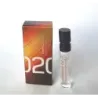 Escentric Molecules Molécule 02 échantillon officiel 2ml 0.07 fl. o.z.